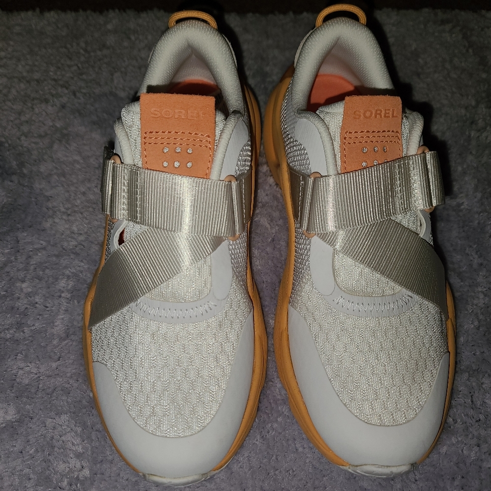 Sorel Sneakers - Picture 9 of 17